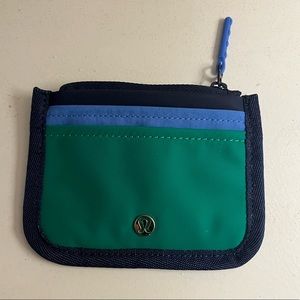 LuluLemon Women’s On The Move True Identity Card